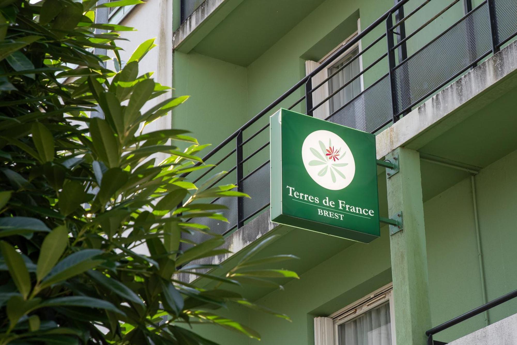 Terres De France Brest Aparthotel Exterior photo